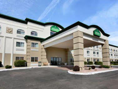 Hotel Wingate By Wyndham Pueblo Exterior foto